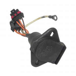 Tomada Eletrica Carreta International 9800 24V 3507150C91